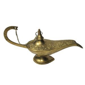 Aladdin Genie Oil Brass Vintage Lamp Home Decor - Intricate Designs